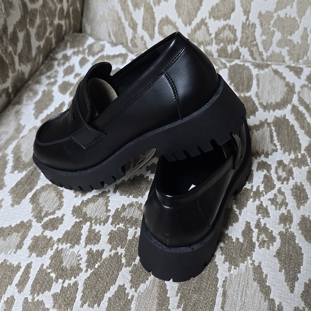 Steve Madden Ladies' Lug Loafer size 7.5 black - Picture 4 of 4